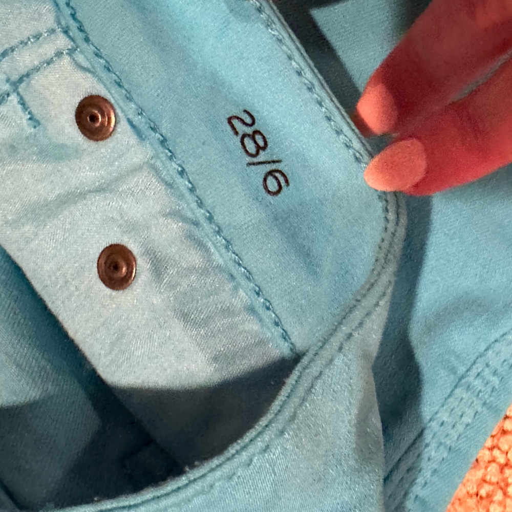 Capris - Picture 3 of 5